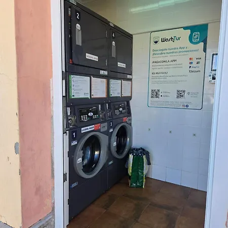 船上ホテル Moonlight Lady, Our Secret On The Med!