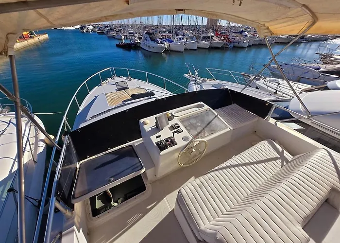 ספינת מלון Moonlight Lady, Our Secret On The Med! טורבייחה