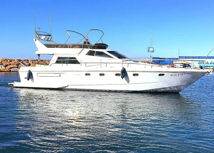 Moonlight Lady, Our Secret On The Med! ספינת מלון טורבייחה